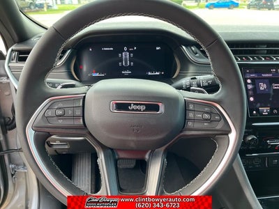 2026 Jeep Grand Cherokee Laredo
