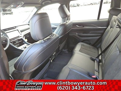 2026 Jeep Grand Cherokee Laredo