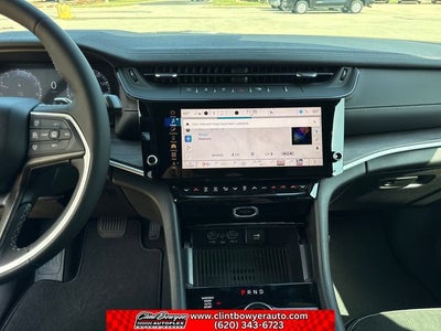 2027 Jeep Grand Cherokee Altitude