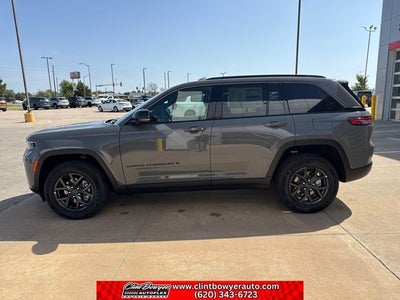 2027 Jeep Grand Cherokee Altitude