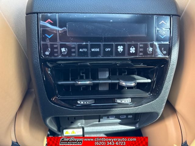 2027 Jeep Grand Cherokee L Summit