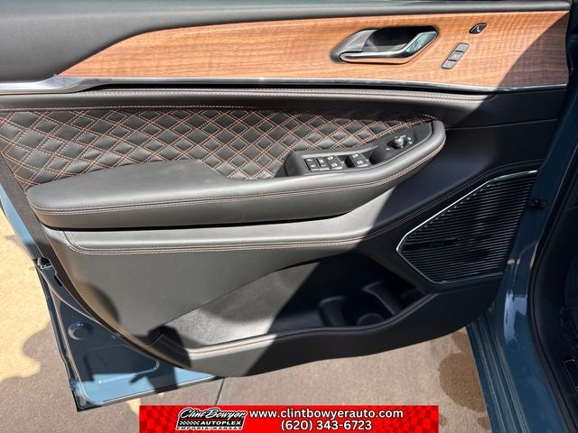 2027 Jeep Grand Cherokee L Summit