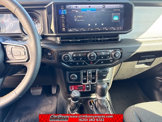 2024 Jeep Gladiator Willys