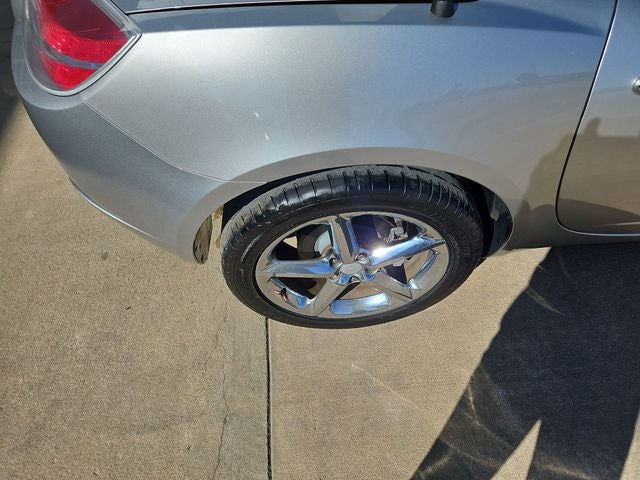 2007 Saturn Sky Red Line