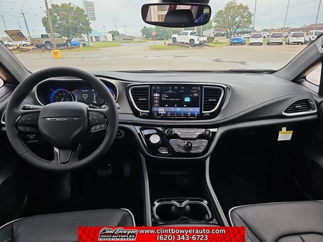 2027 Chrysler Pacifica Limited