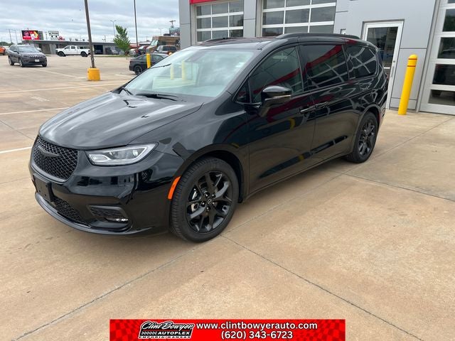 2026 Chrysler Pacifica Limited