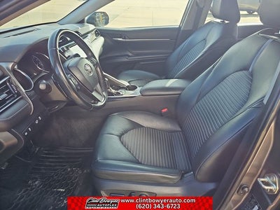 2019 Toyota Camry SE