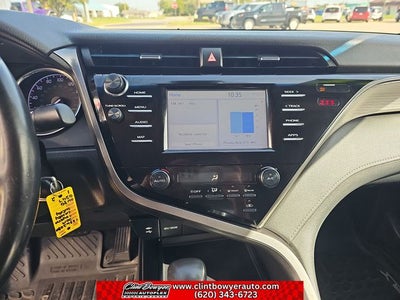 2019 Toyota Camry SE
