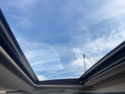 2019 Toyota Avalon Hybrid XLE Plus