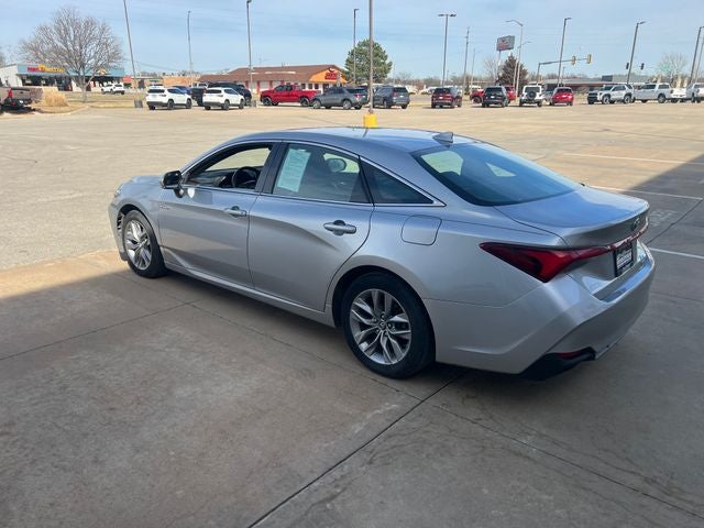 2019 Toyota Avalon Hybrid XLE Plus