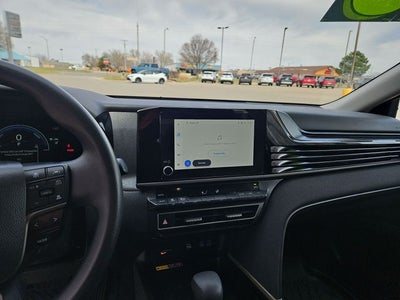 2025 Toyota Camry LE