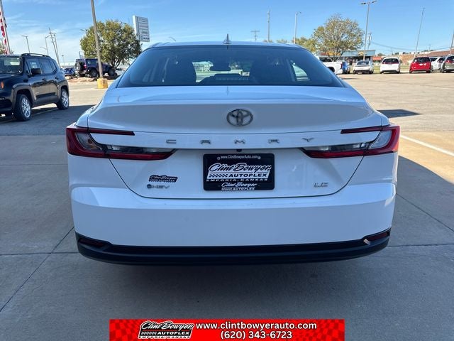 2025 Toyota Camry LE
