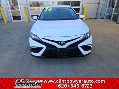 2024 Toyota Camry SE