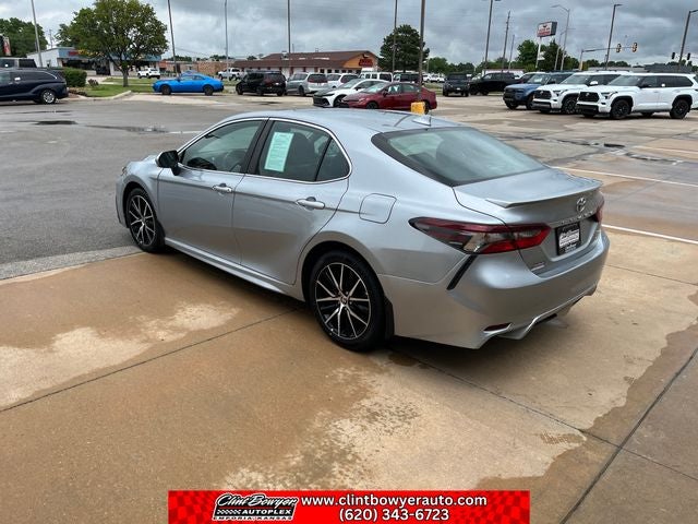 2023 Toyota Camry SE