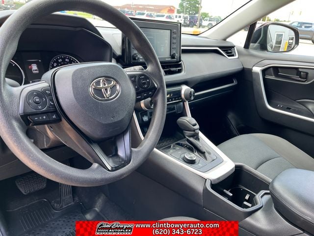 2022 Toyota RAV4 Hybrid LE