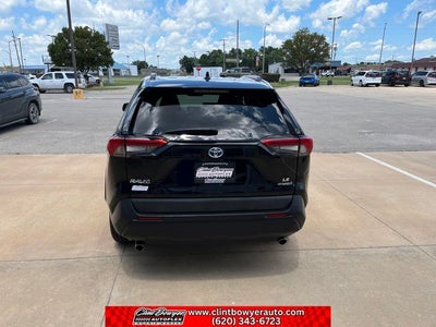 2022 Toyota RAV4 Hybrid LE