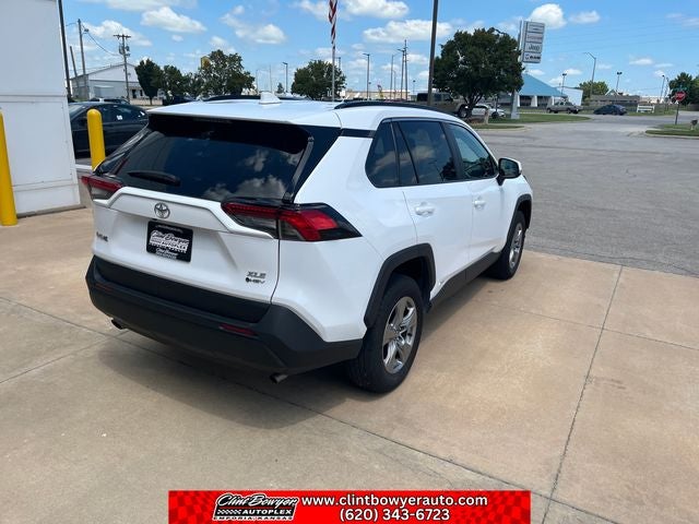 2025 Toyota RAV4 Hybrid XLE