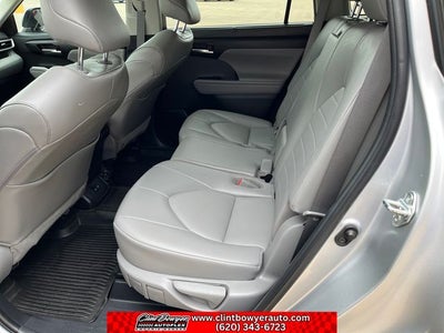 2022 Toyota Highlander XLE