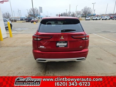 2023 Mitsubishi Outlander SE Special Edition