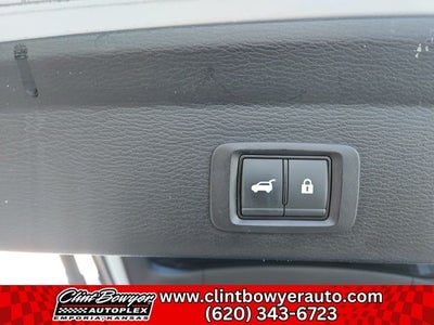 2024 Mitsubishi Outlander SE Black Edition w/Pano Roof