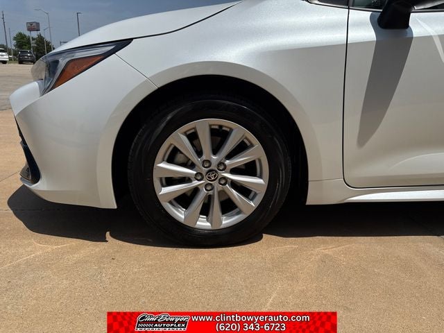 2024 Toyota Corolla Hatchback SE