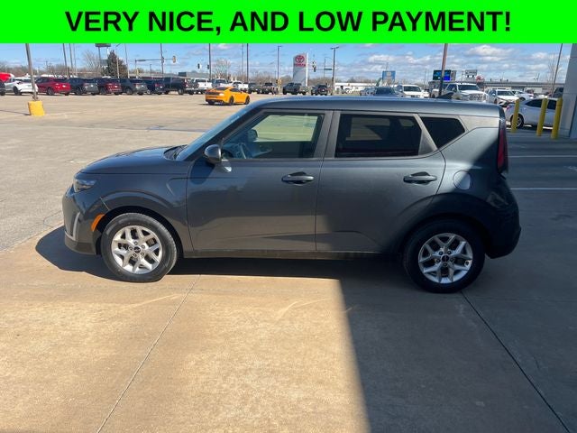 Used 2023 Kia Soul LX with VIN KNDJ23AUXP7882099 for sale in Emporia, KS