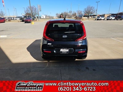 2020 Kia Soul GT-Line